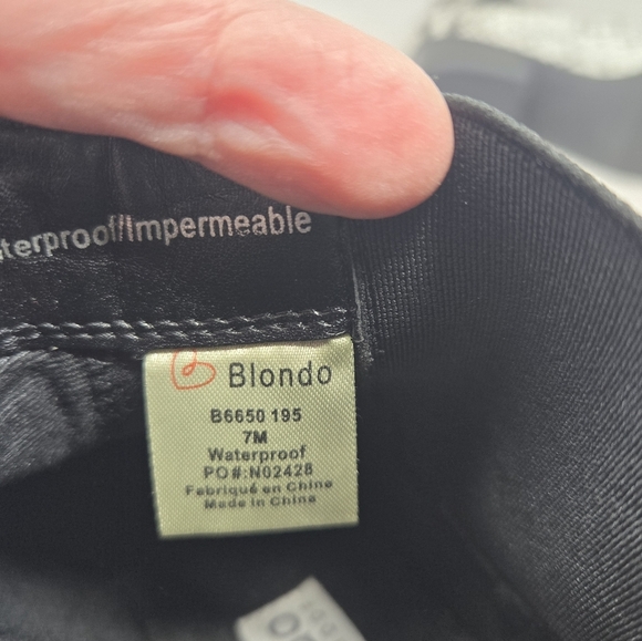 Blondo Emelia Waterproof Boots Sz 7M Snake Skin Embossed Cowgirl Inspired Casual - Picture 9 of 9